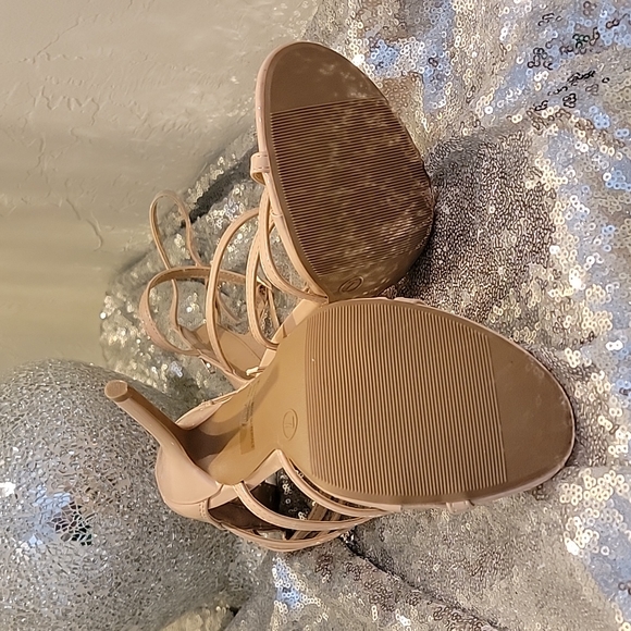 Brand New Sexy Blush Strappy Heels - Picture 6 of 8